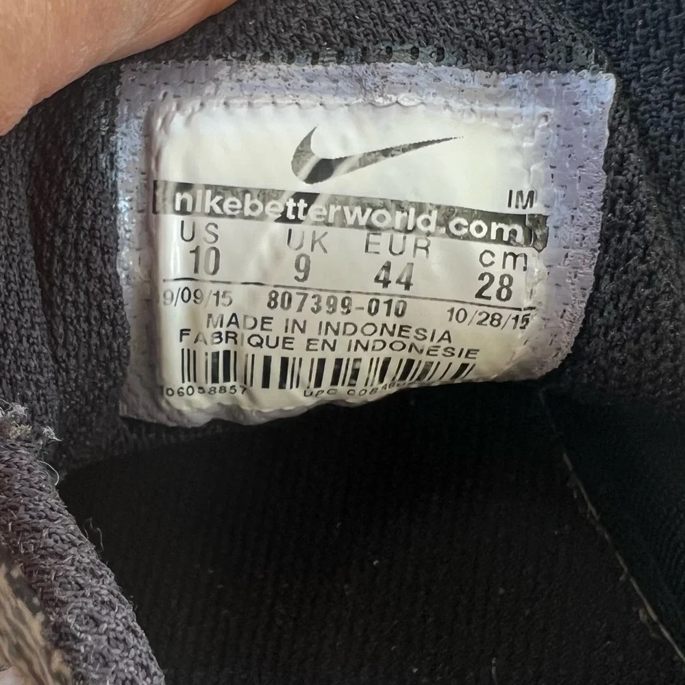 Nike SB Portmore II Solarsoft Sneakers Mens 11 Grey Black Low Top Skate Shoes